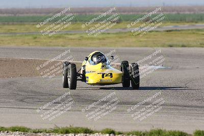 media/Mar-17-2024-CalClub SCCA (Sun) [[2f3b858f88]]/Group 4/Qualifying/
